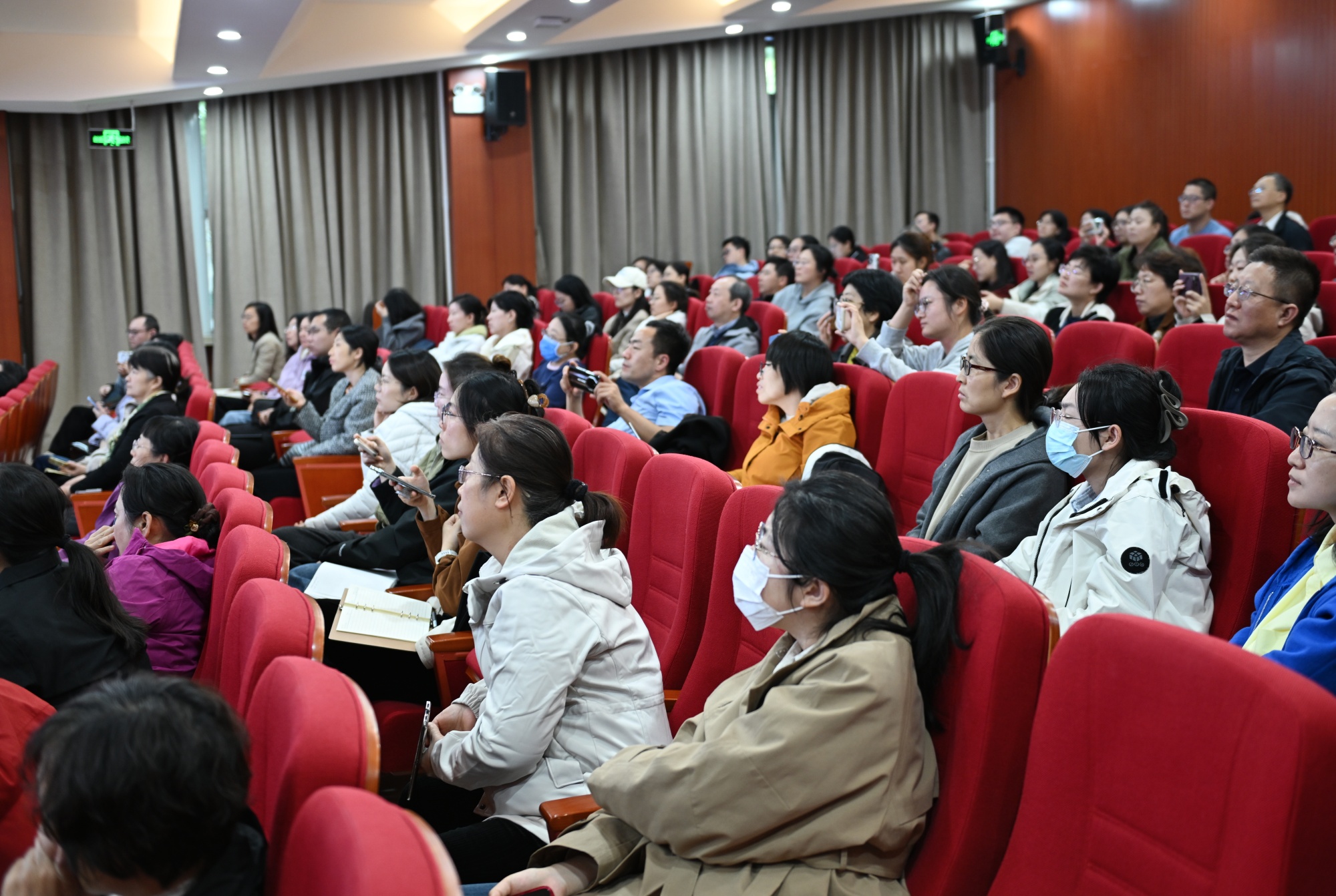 DSC_2401_副本.jpg